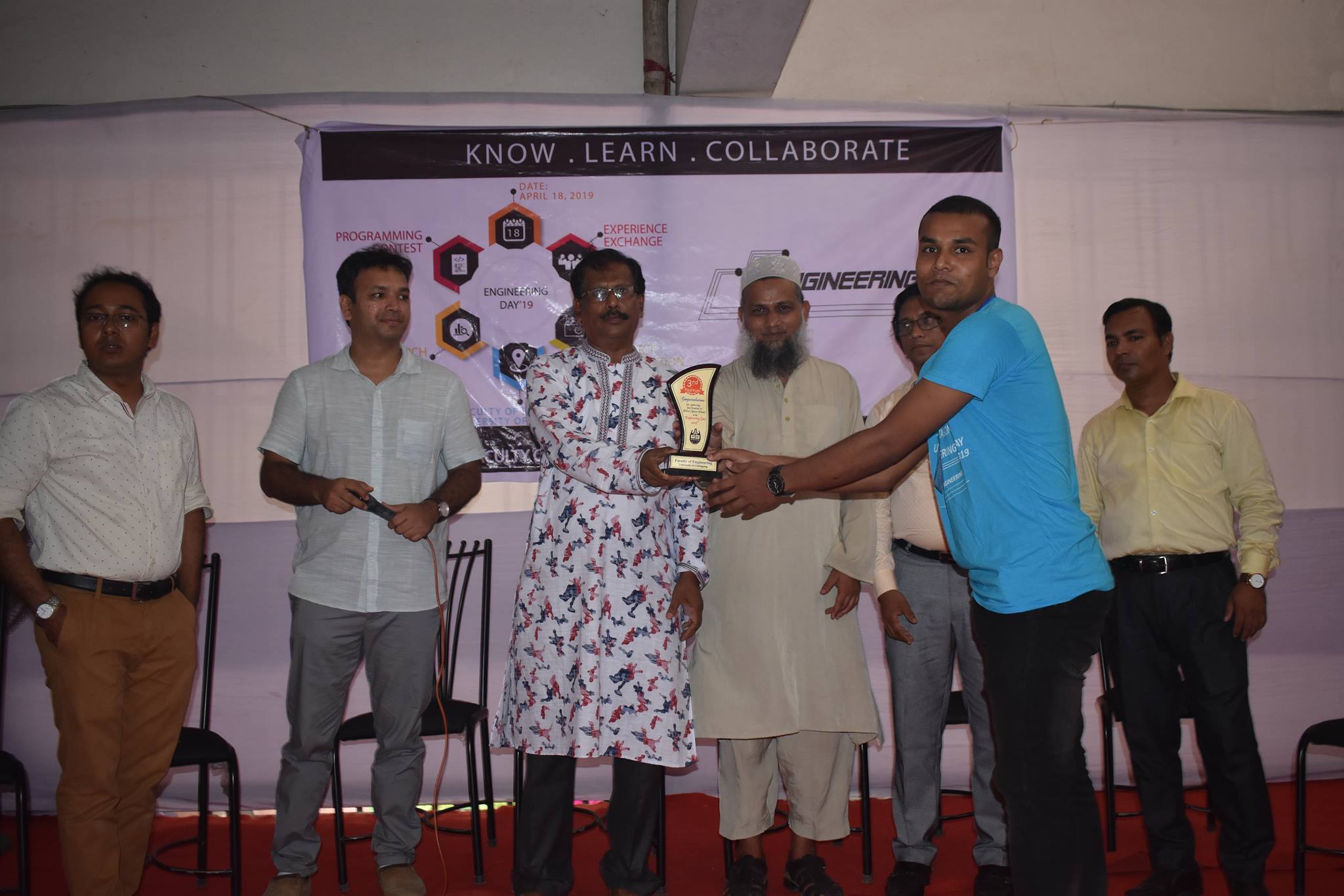 Award 3MT Thesis